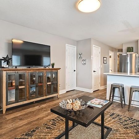 Heart Of Westport 1Br Vila Kansas City Exterior foto