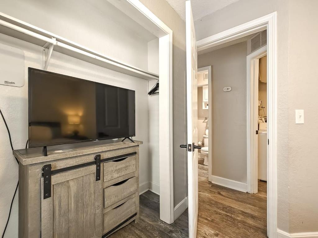 Heart Of Westport 1Br Vila Kansas City Exterior foto